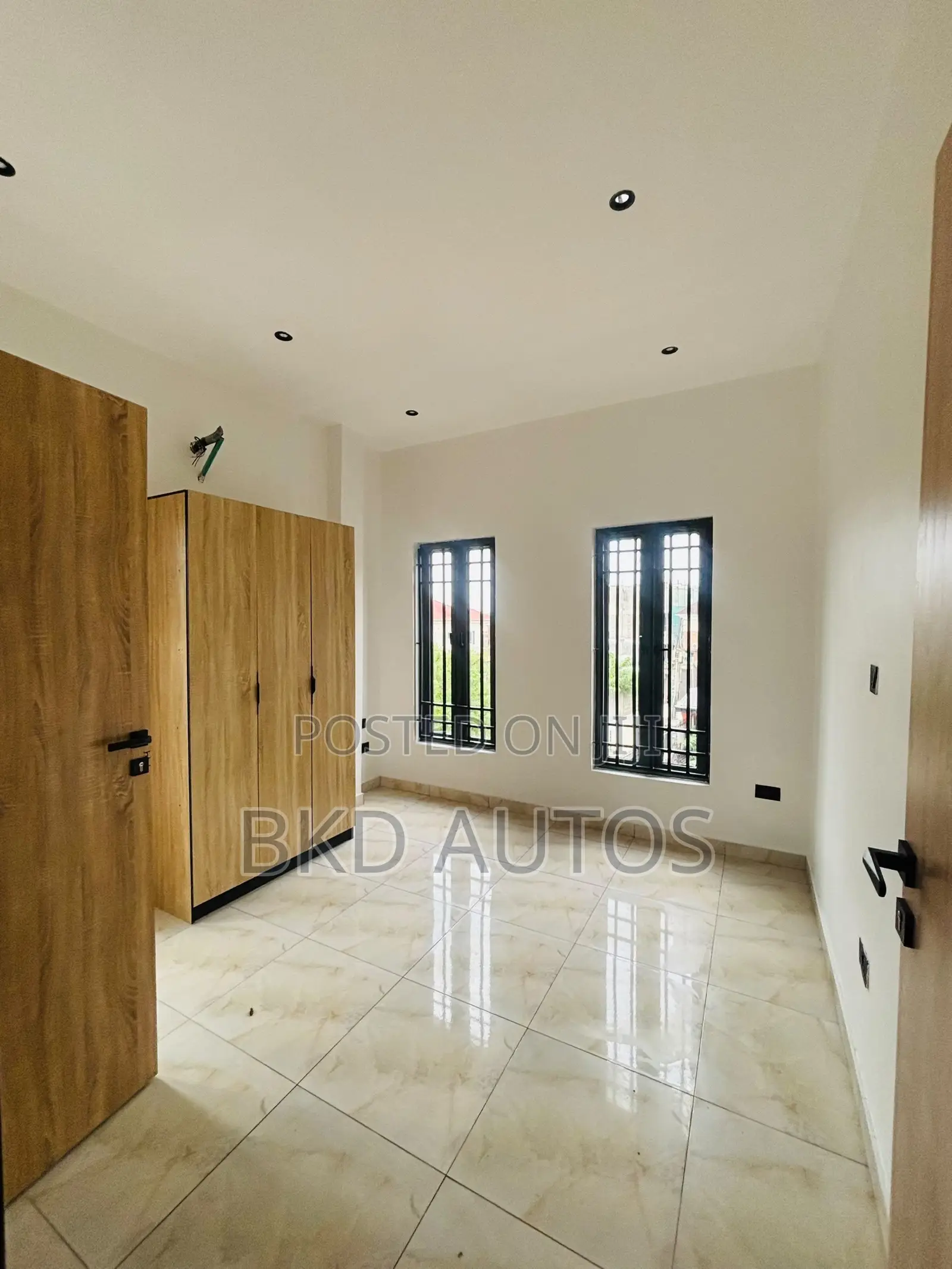 2bdrm Apartment in Isheri North for sale in Isheri North