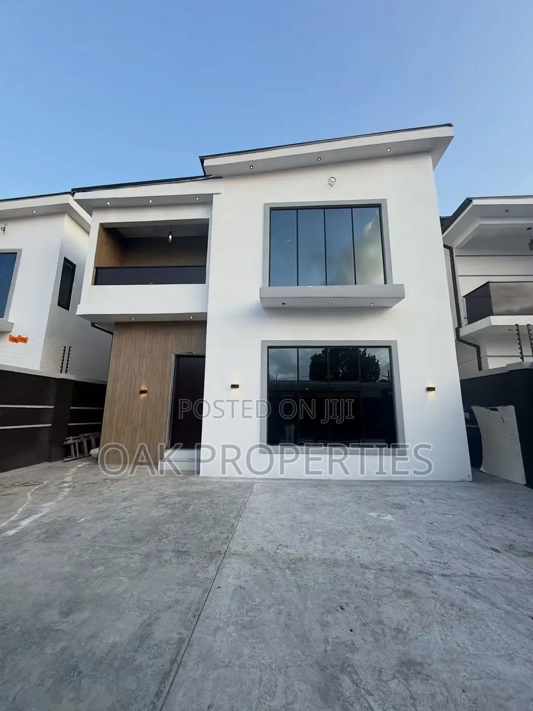 4bdrm Duplex in Hillview Estate, Rumuogba for sale in Rumuogba