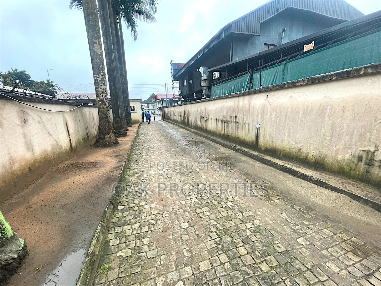 Executive 6 Rooms Duplex With 2 Rooms Bq for Office Use at Gra in GRA Phase 2 / Port-Harcourt