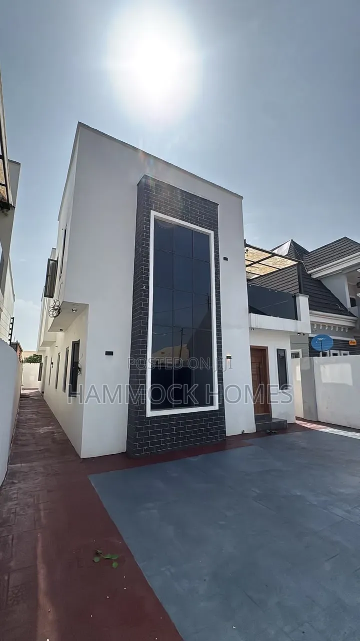 4bdrm Duplex in Emmanuel Estate, Jericho for sale in Jericho