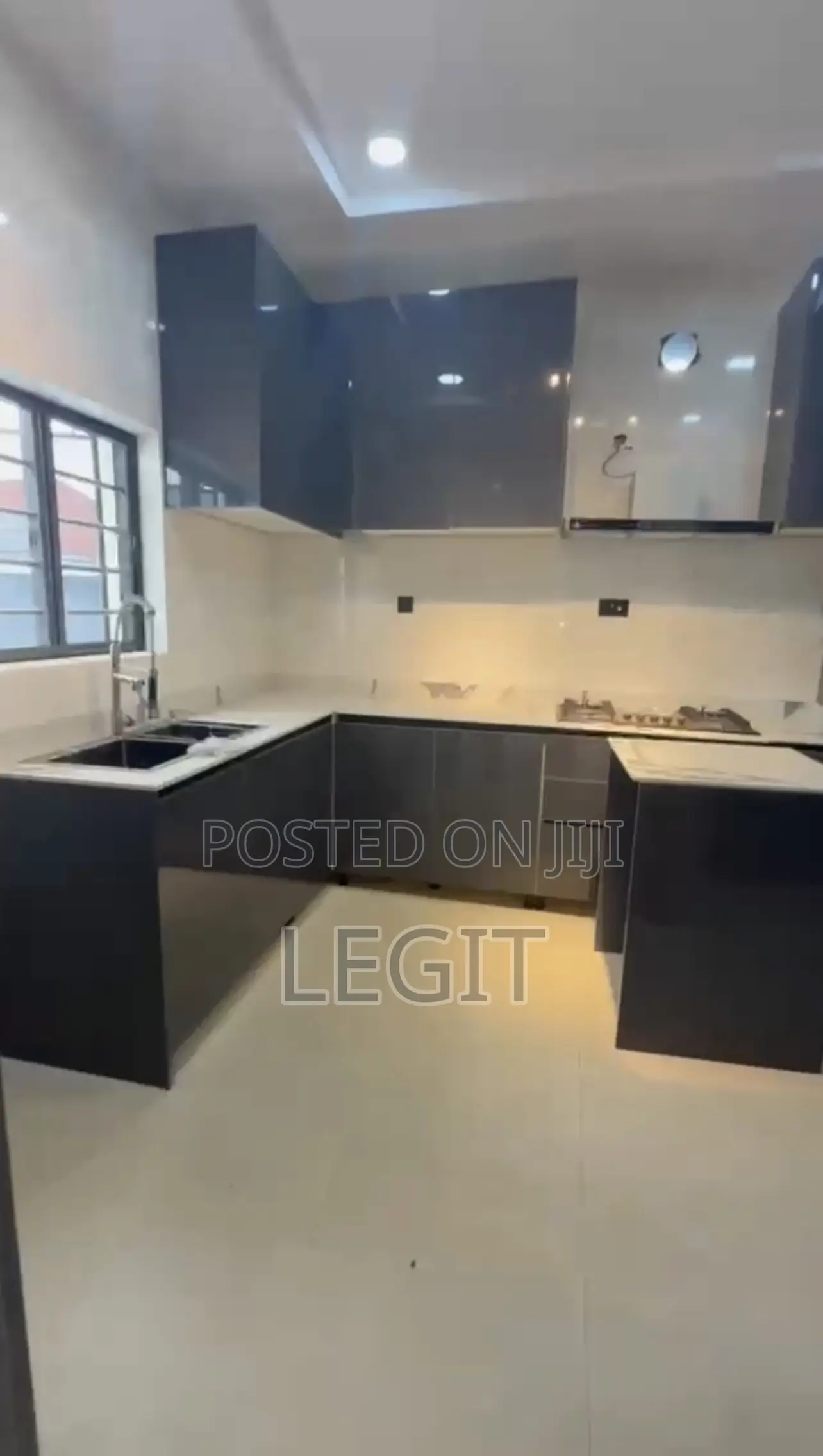 3bdrm Bungalow in Gwarinpa for sale in Gwarinpa