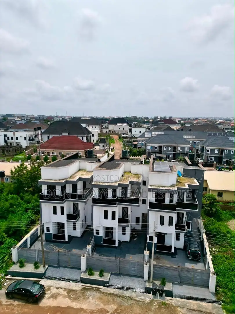 4bdrm Duplex in Carlton Gate Estate, Akobo for sale in Akobo