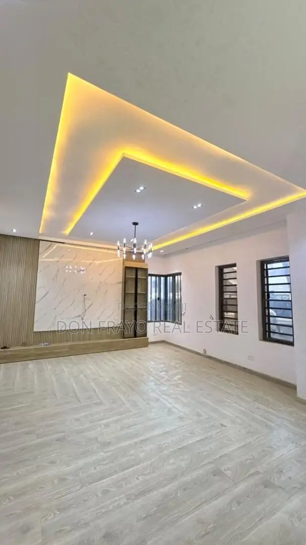 4bdrm Duplex in Carlton Gate Estate, Akobo for sale in Akobo