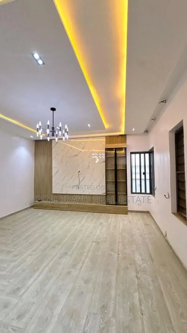 4bdrm Duplex in Carlton Gate Estate, Akobo for sale in Akobo