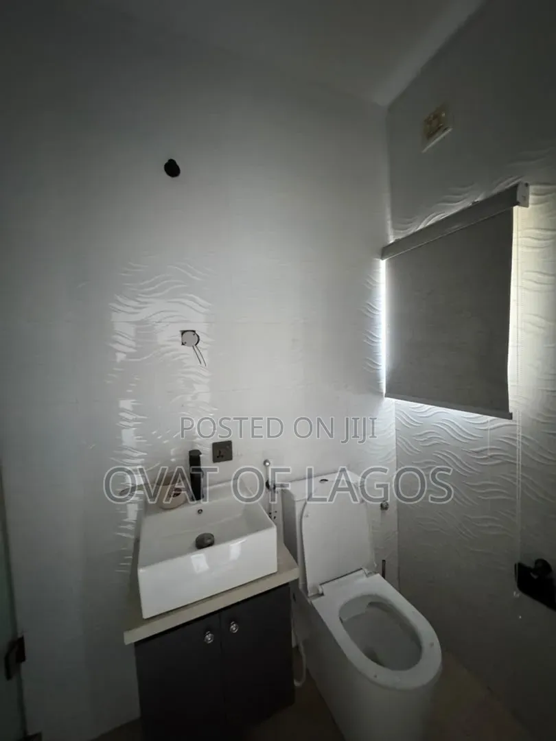 2bdrm Apartment in Ikate for rent in Ikate