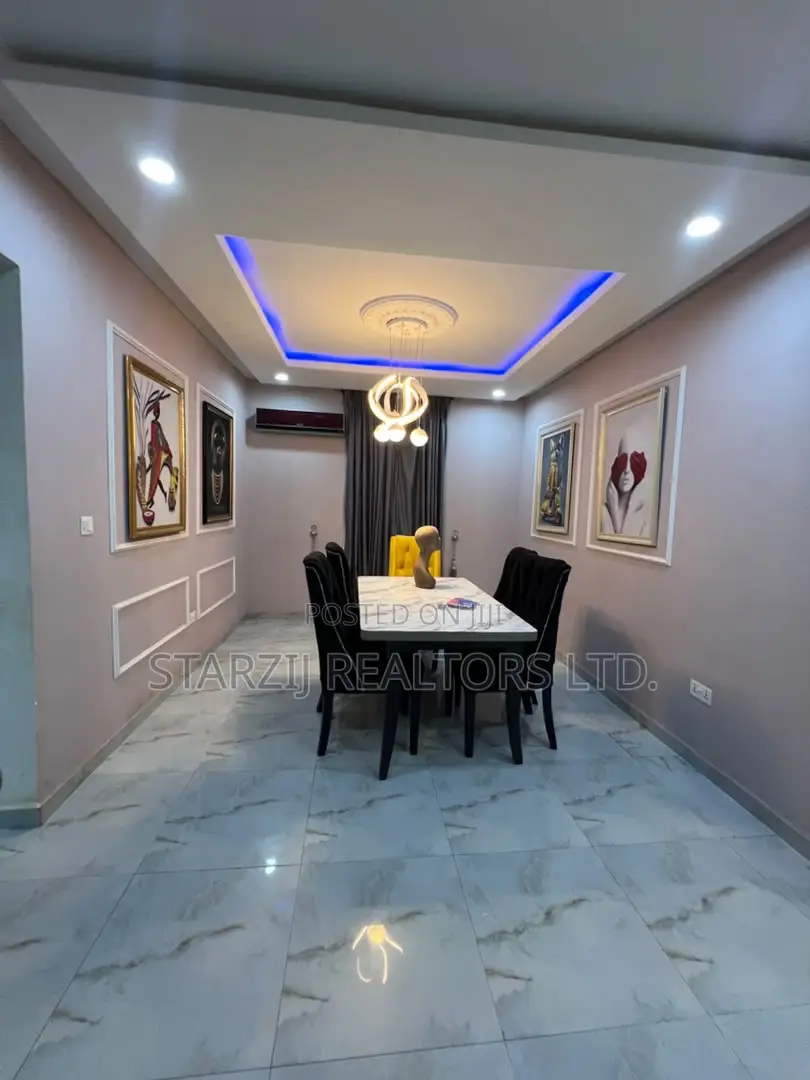 4bdrm Duplex in Karsana, Dape for sale in Dape