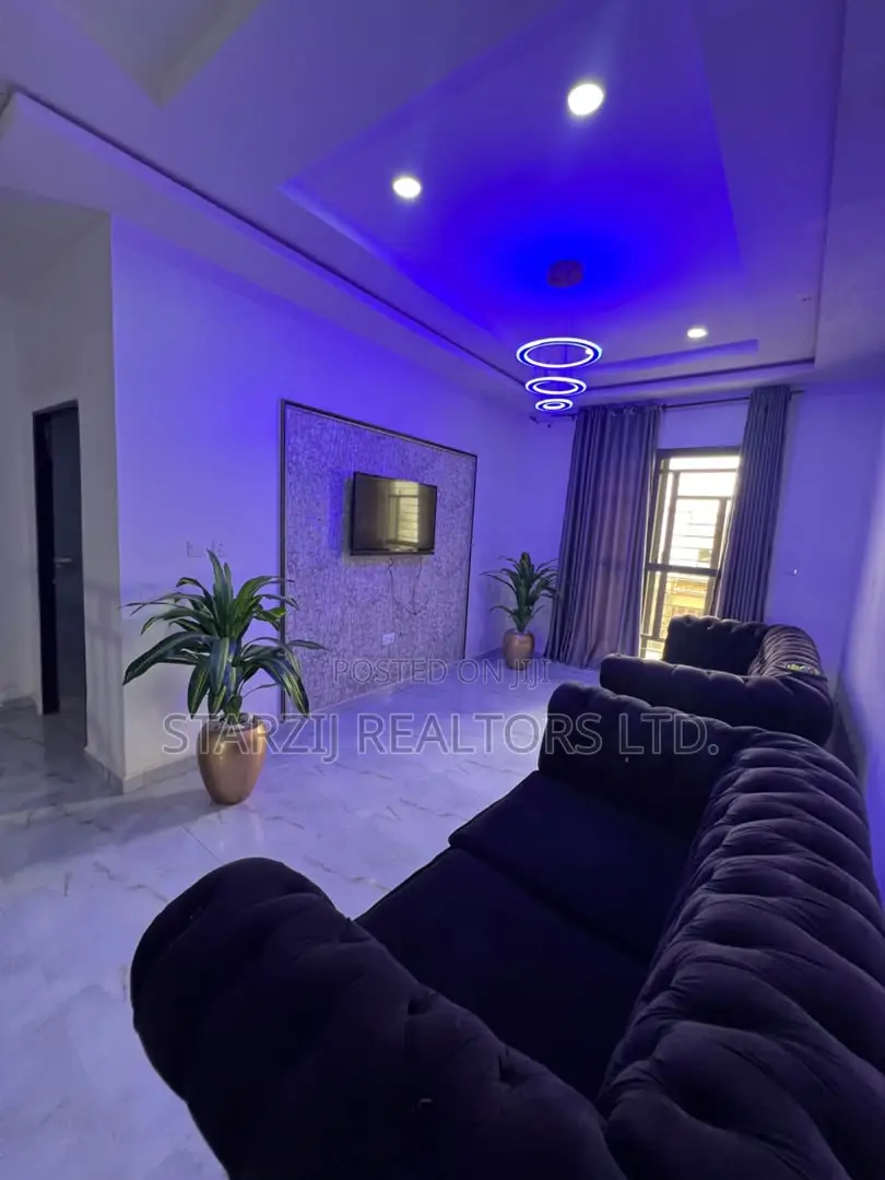 4bdrm Duplex in Karsana, Dape for sale in Dape