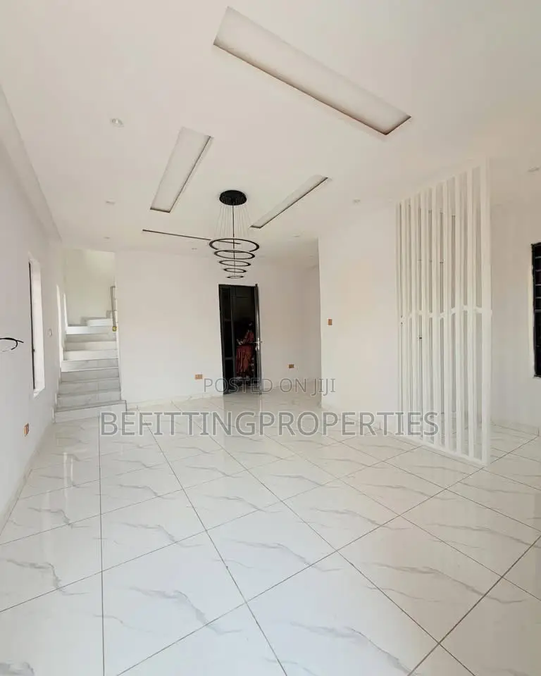 3bdrm Duplex in Omole Phase 2 for sale in Omole Phase 2