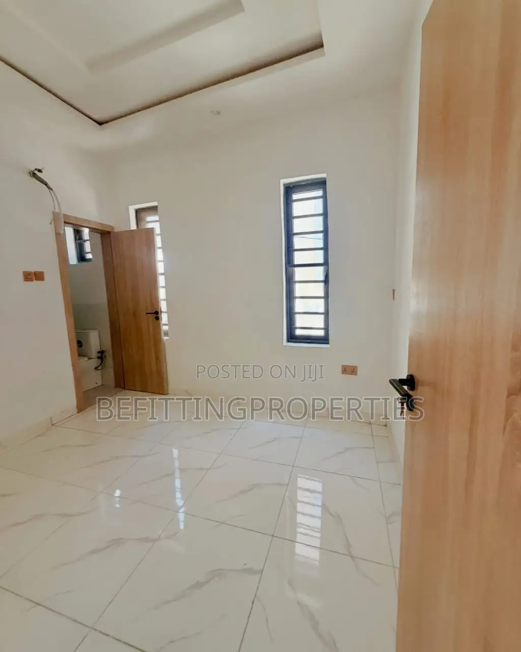 3bdrm Duplex in Omole Phase 2 for sale in Omole Phase 2