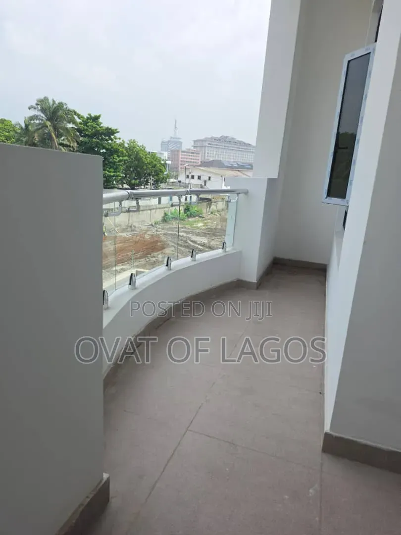 4bdrm Duplex in Old Ikoyi for rent in Old Ikoyi