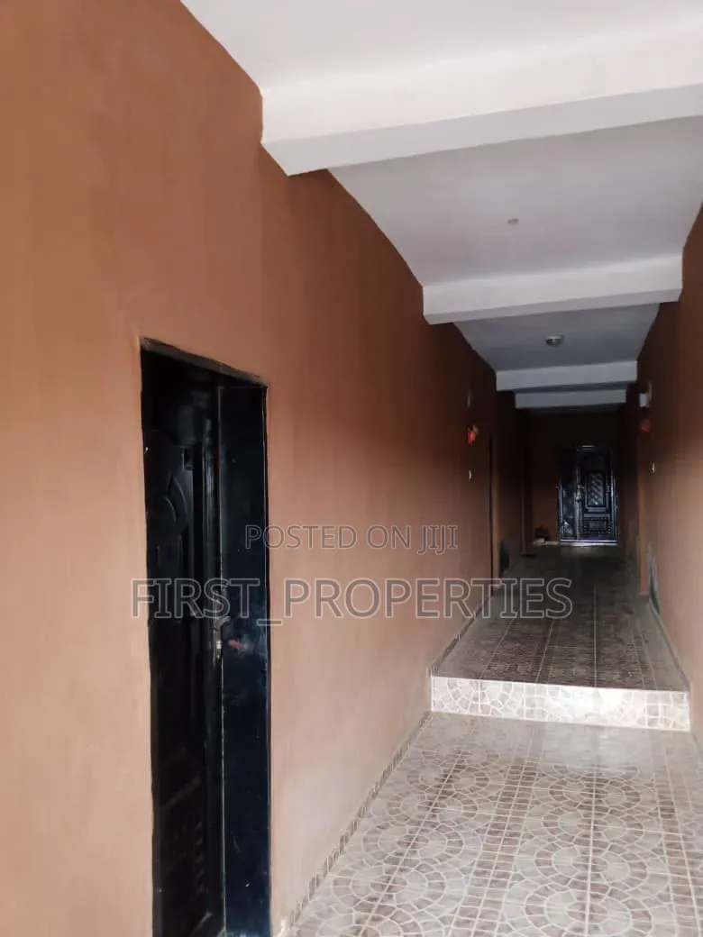 12bdrm Block of Flats in Ashipa Estate, Akala Express for sale in Akala Express