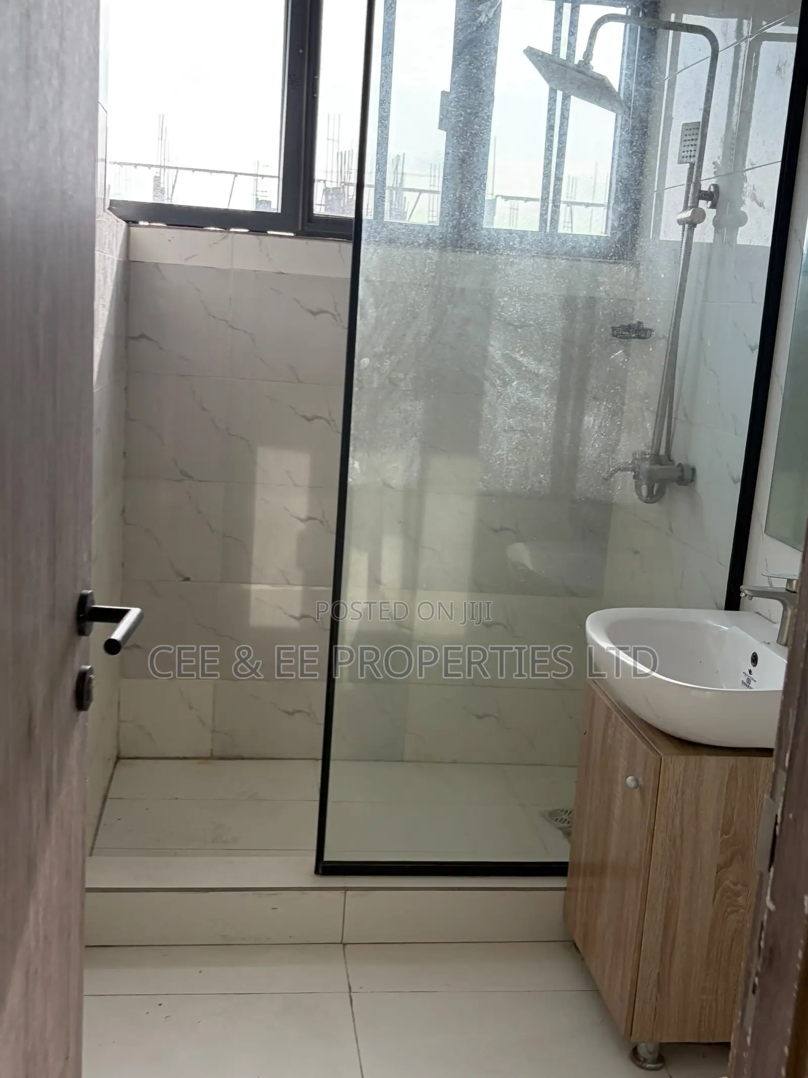 Furnished 4bdrm Duplex in Lekki Phase1 for rent in Lekki Phase 1