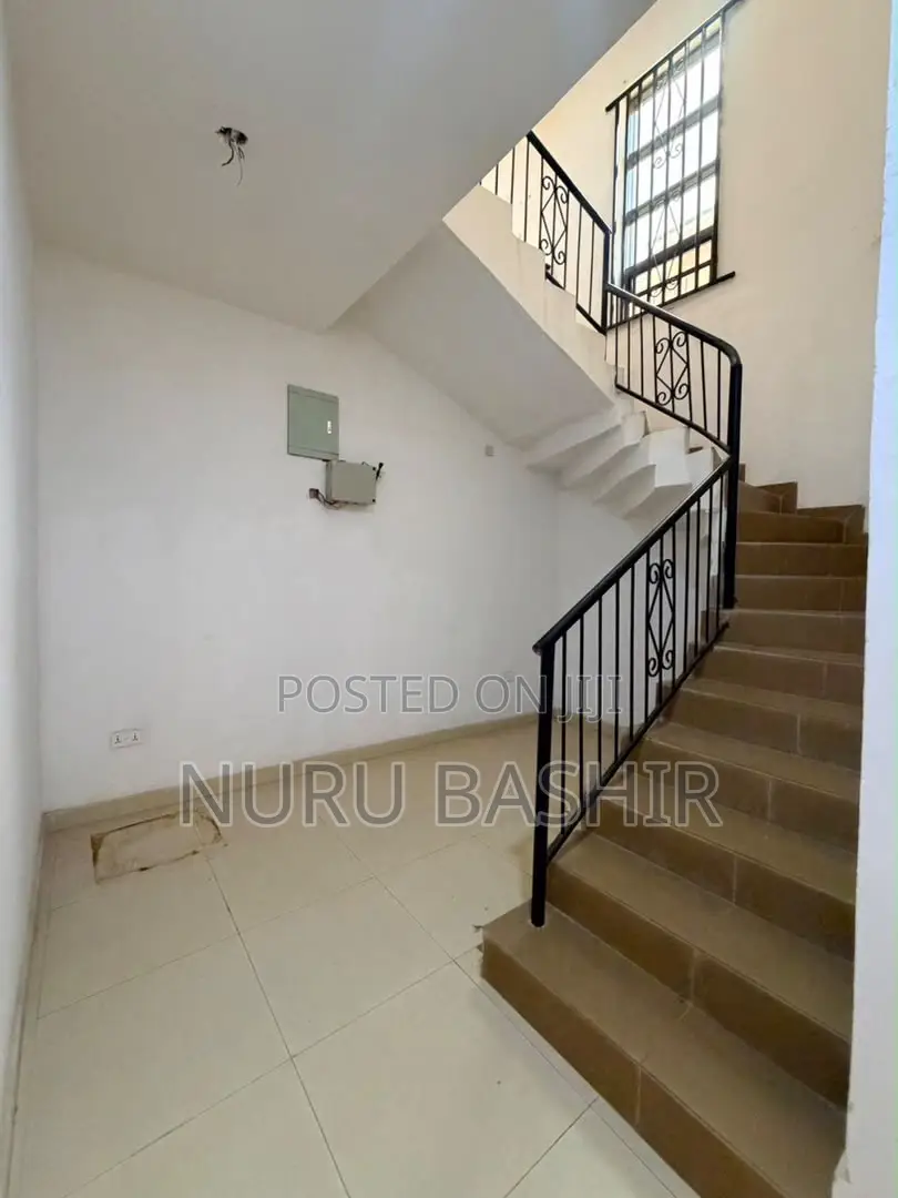 2bdrm Duplex in S&T, Jericho for rent in Jericho