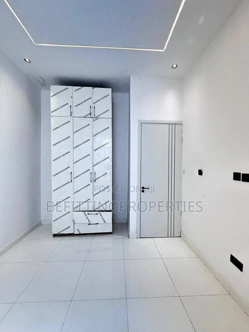 4bdrm Duplex in Ajah for sale in Ajah