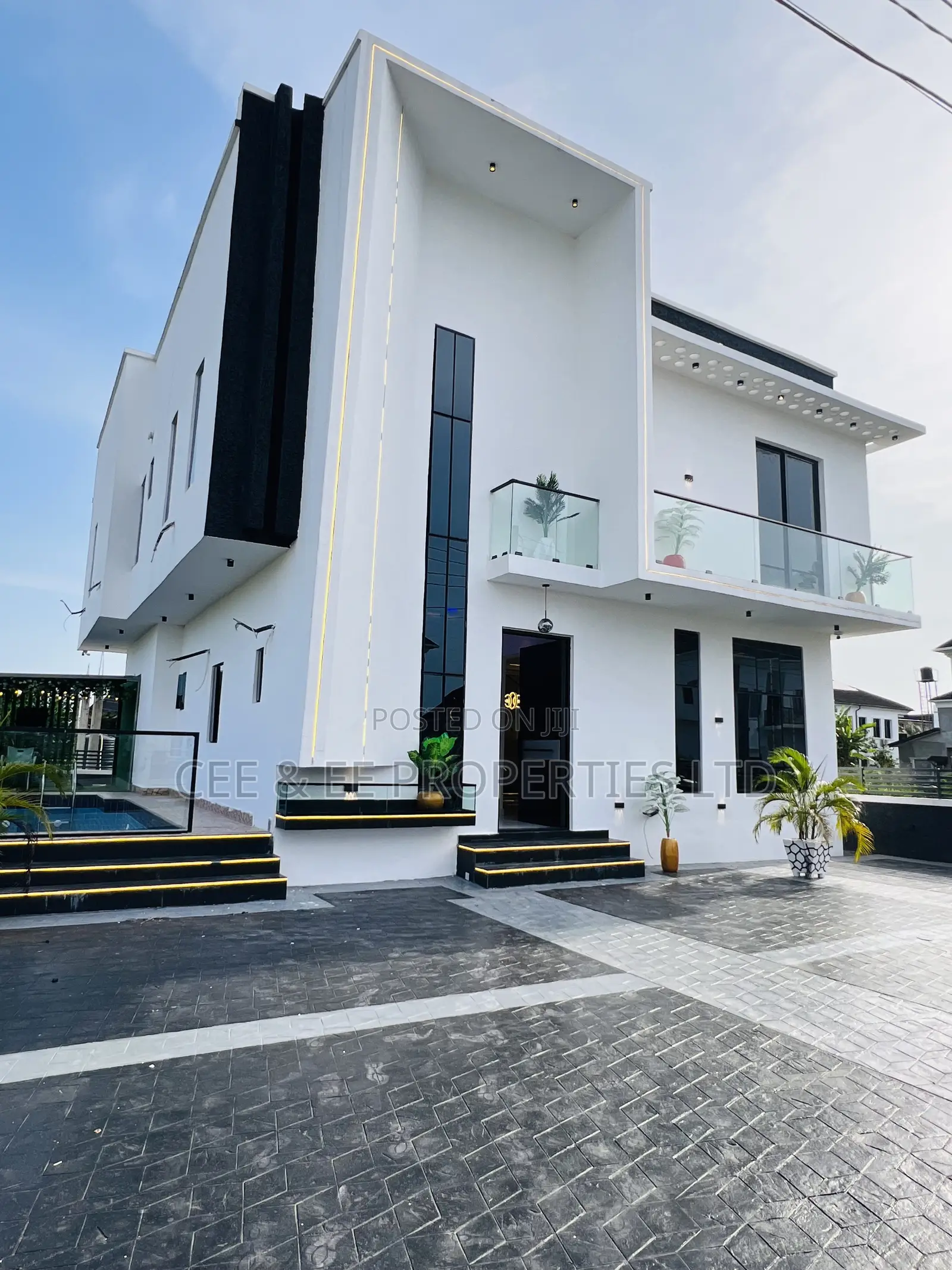 5bdrm Duplex in Pearl Garden Estate, Sangotedo for sale in Sangotedo