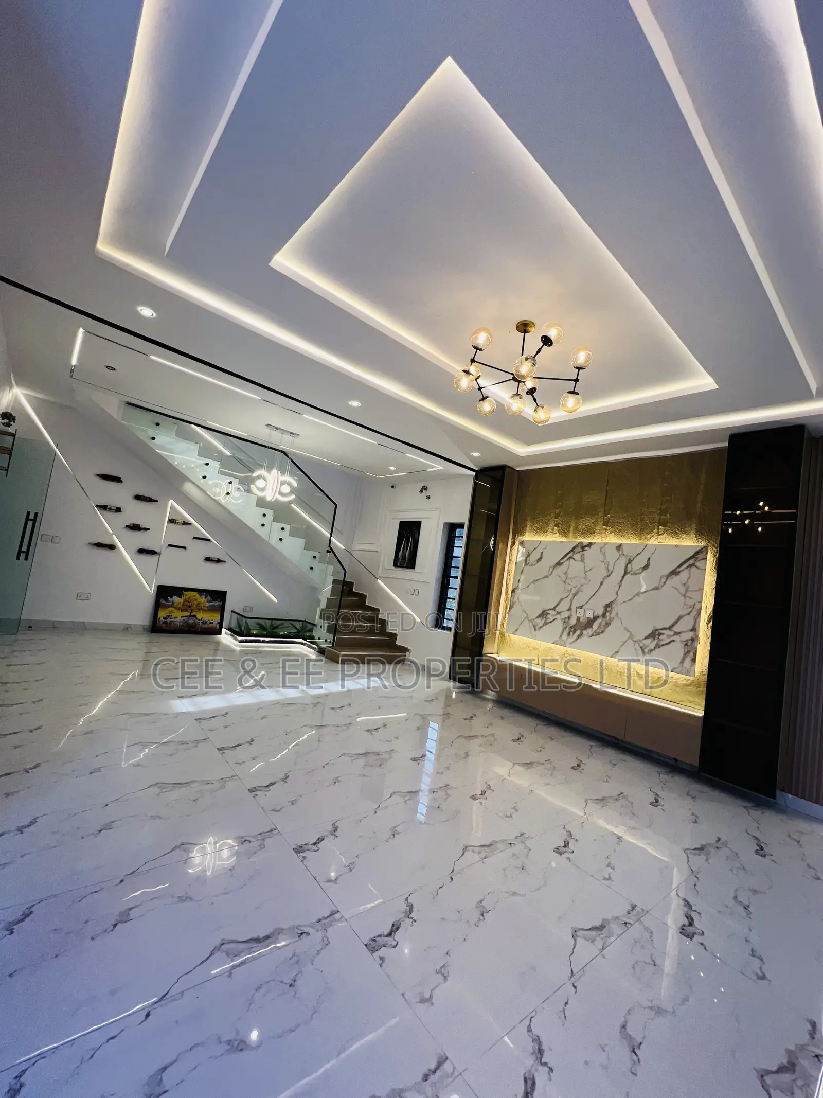 5bdrm Duplex in Pearl Garden Estate, Sangotedo for sale in Sangotedo