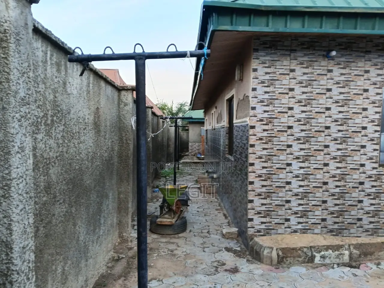 3bdrm Bungalow in Minna for sale in Minna