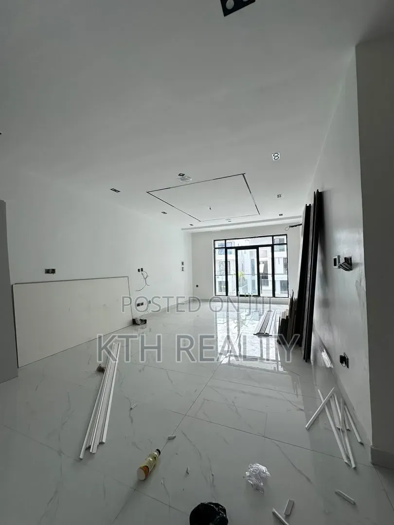 2bdrm Apartment in Lekki Phase 1 for sale in Lekki Phase 1