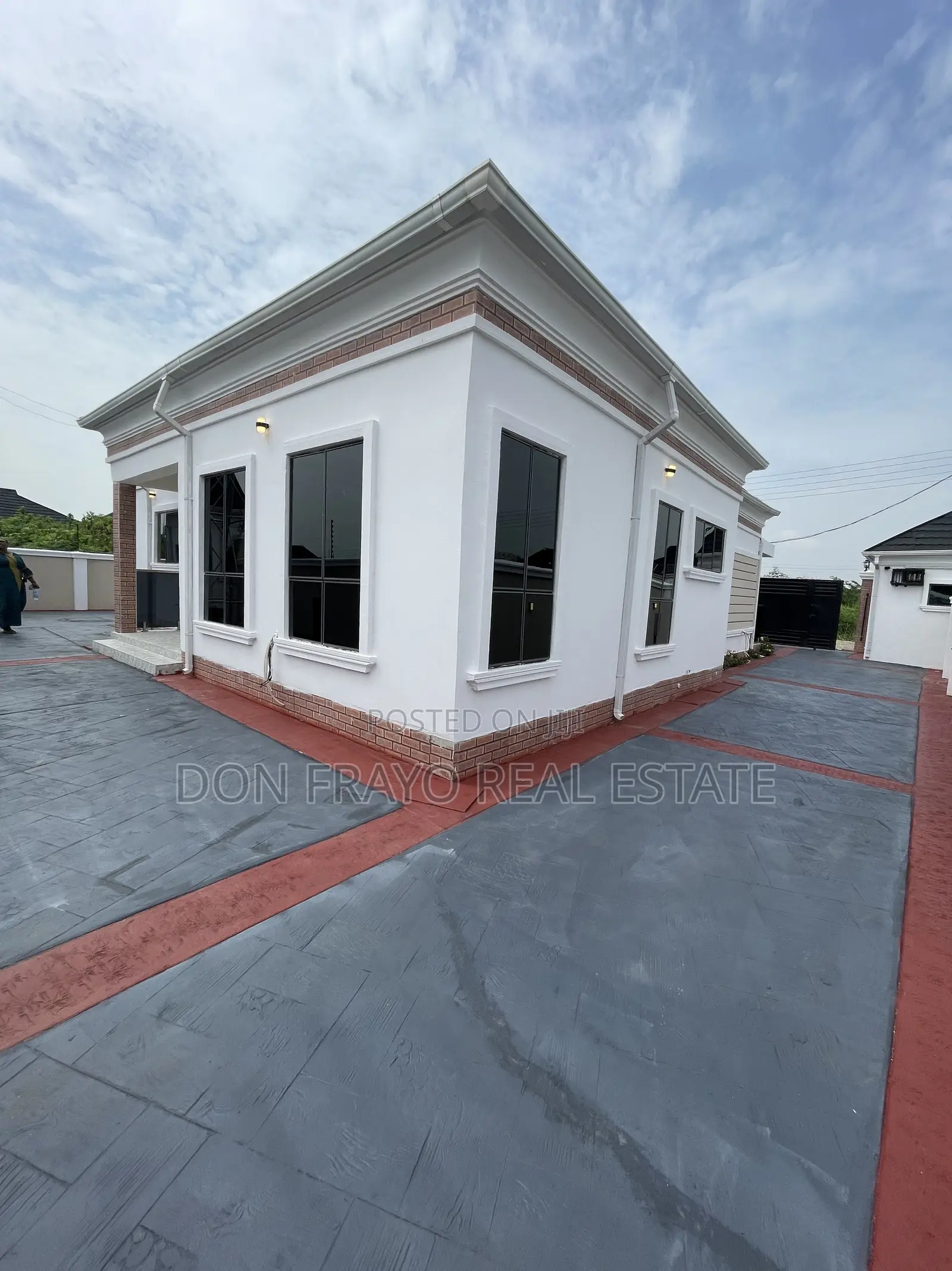 3bdrm Bungalow in Dss Estate, Idishin for sale in Idishin