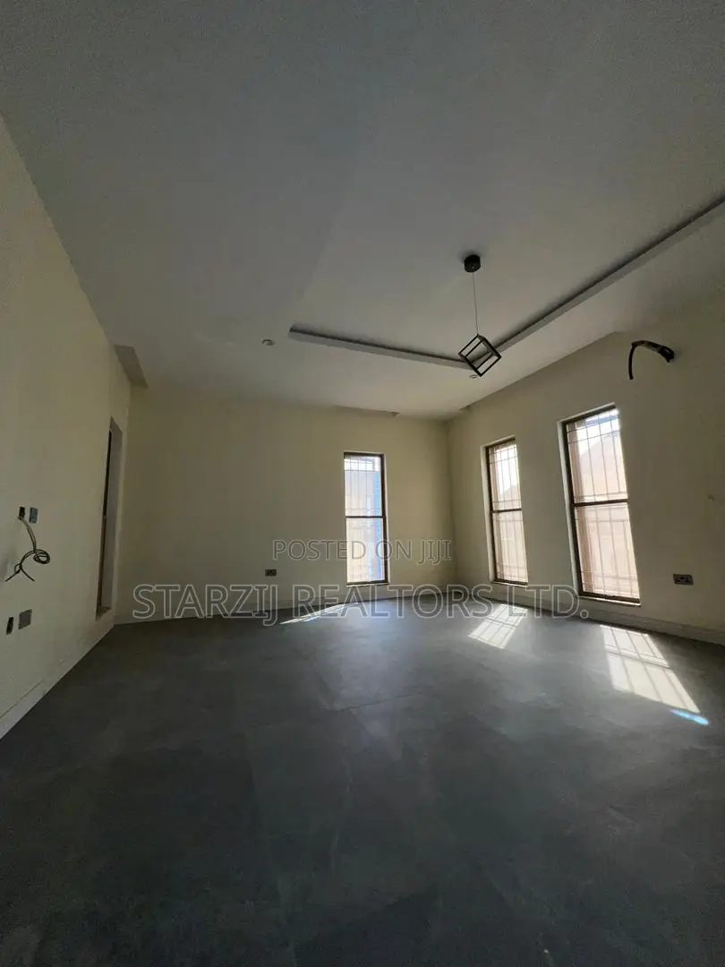 5bdrm Duplex in Katampe Extension for sale in Katampe Extension