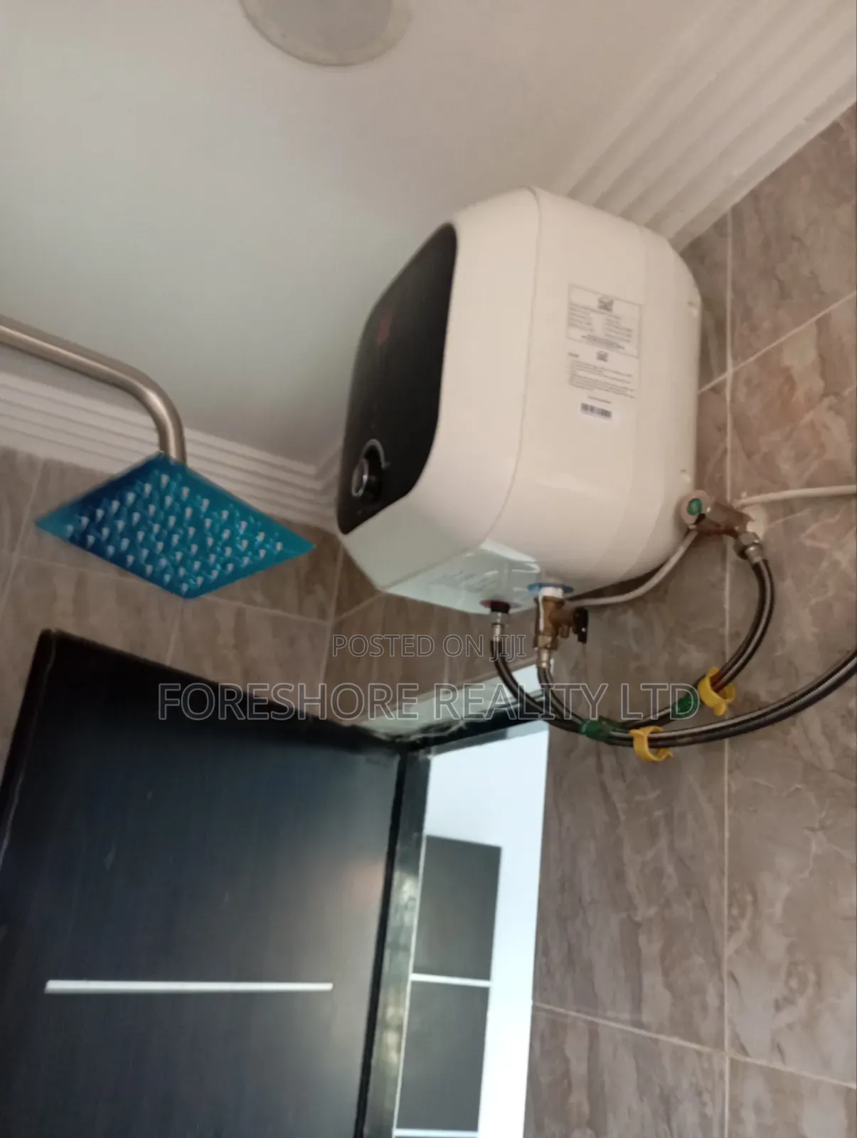 3bdrm Apartment in Off Toyin Street for rent in Toyin Street