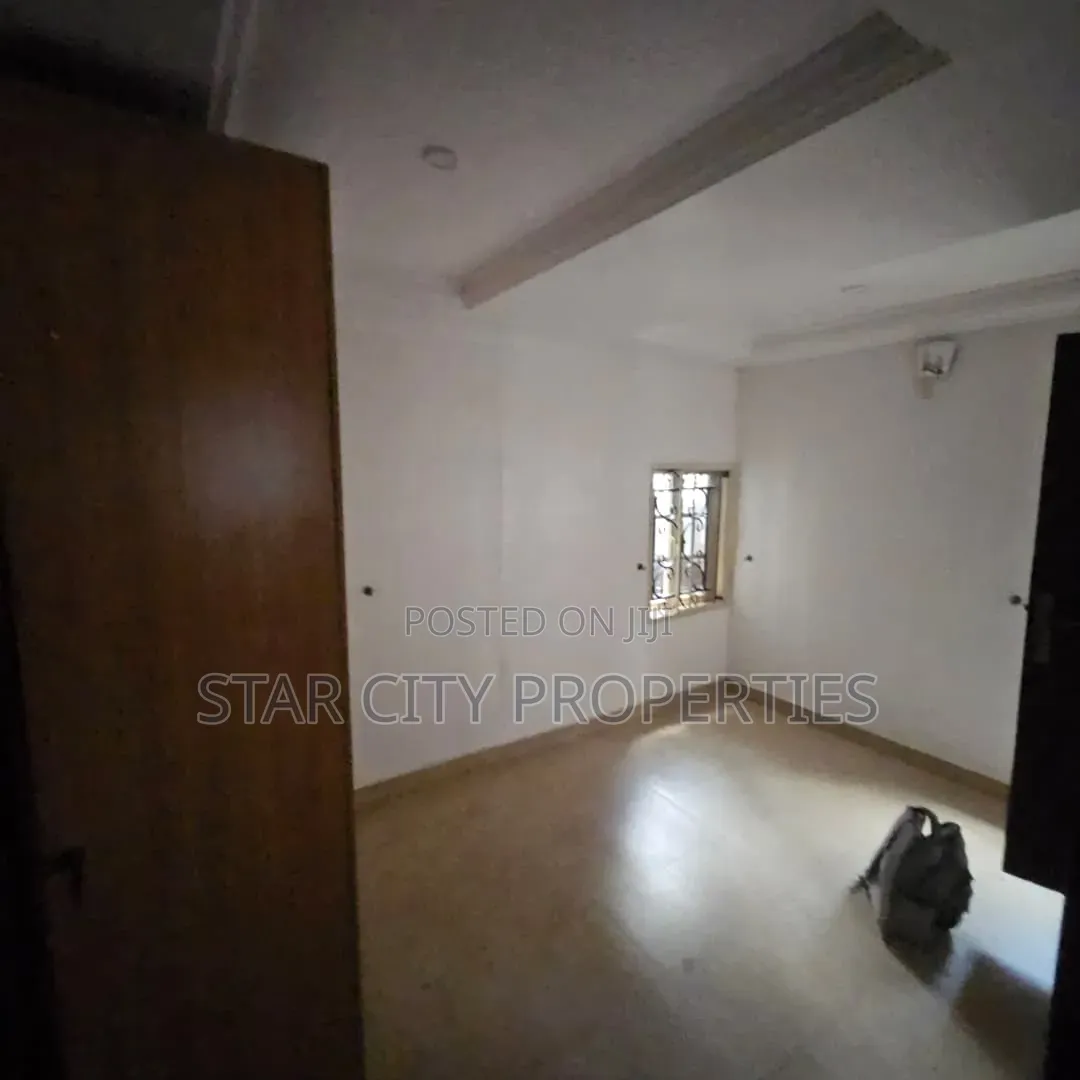 3bdrm Apartment in Magodo Phase 2 for rent in GRA Phase 2 Shangisha