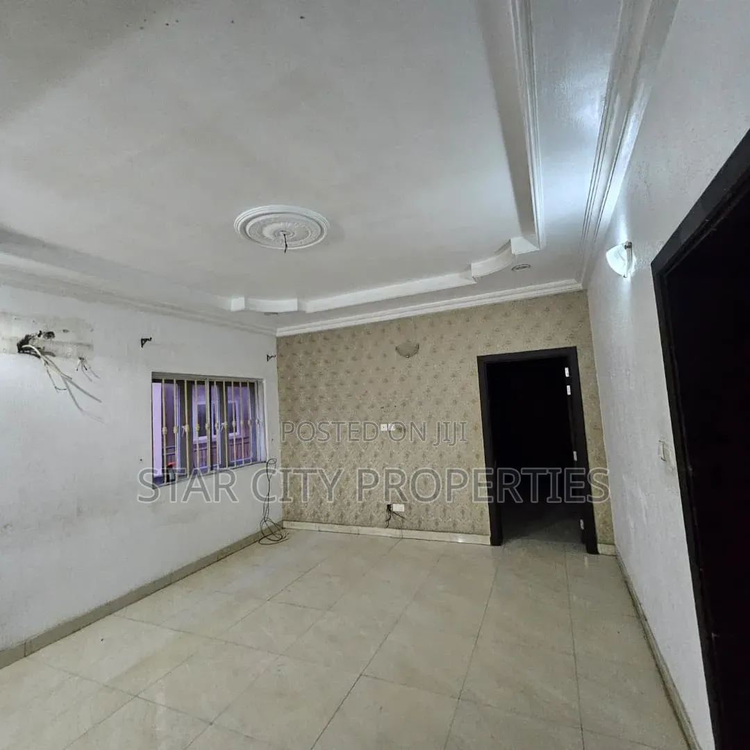 2bdrm Apartment in Shangisha Magodo Gra for rent in GRA Phase 2 Shangisha
