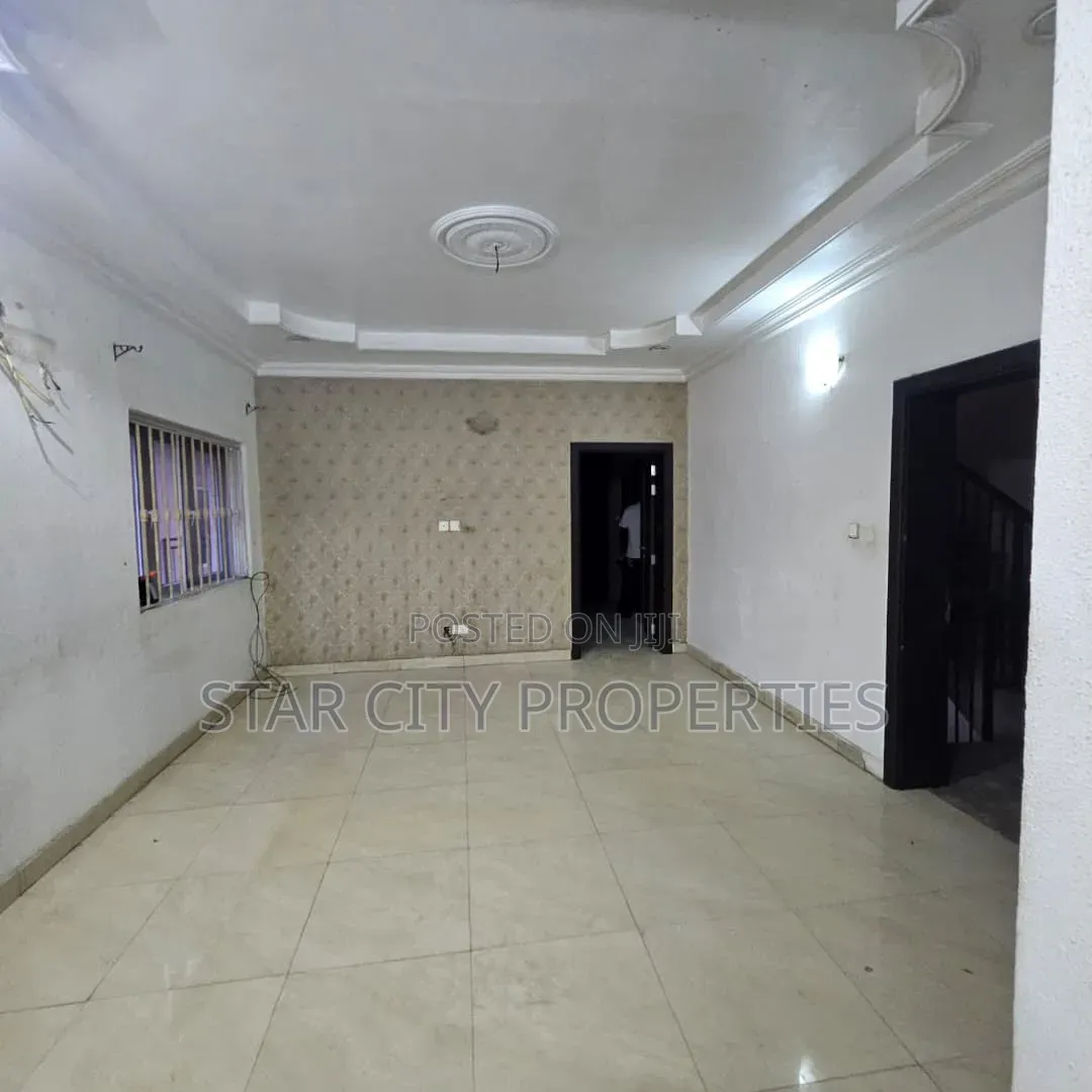 2bdrm Apartment in Shangisha Magodo Gra for rent in GRA Phase 2 Shangisha