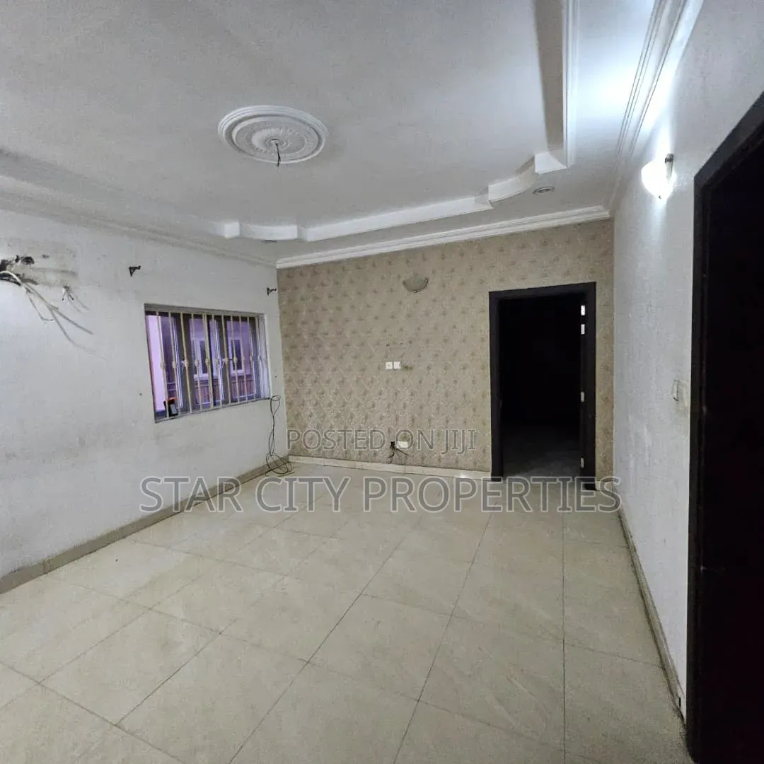 2bdrm Apartment in Shangisha Magodo Gra for rent in GRA Phase 2 Shangisha