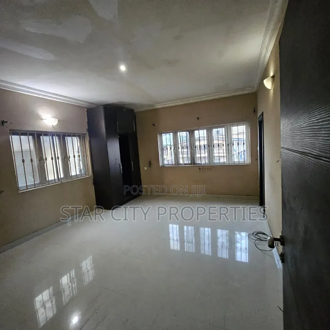 2bdrm Apartment in Shangisha Magodo Gra for rent in GRA Phase 2 Shangisha