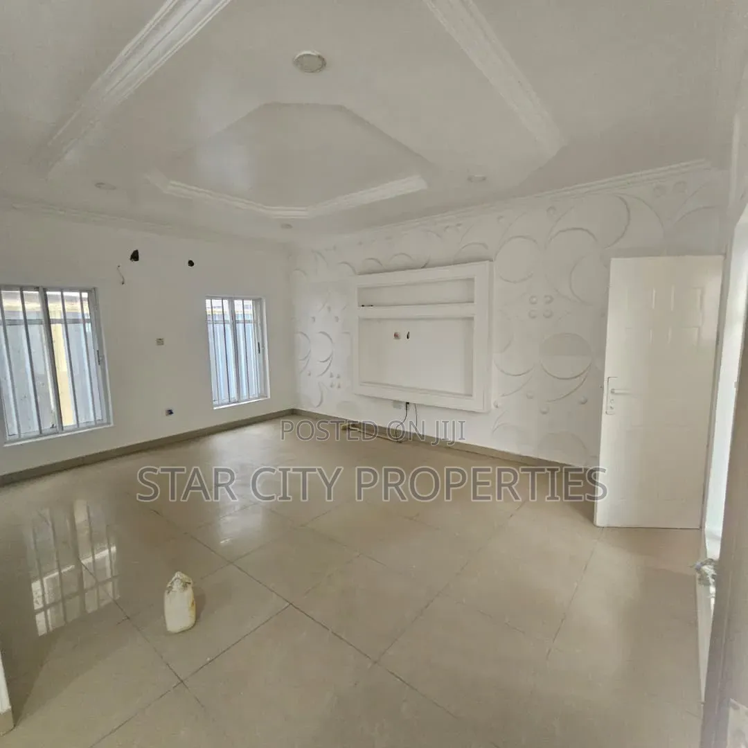 2bdrm Apartment in Magodo Phase 2 Gra for rent in GRA Phase 2 Shangisha