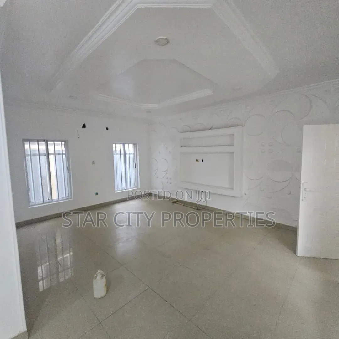 2bdrm Apartment in Magodo Phase 2 Gra for rent in GRA Phase 2 Shangisha