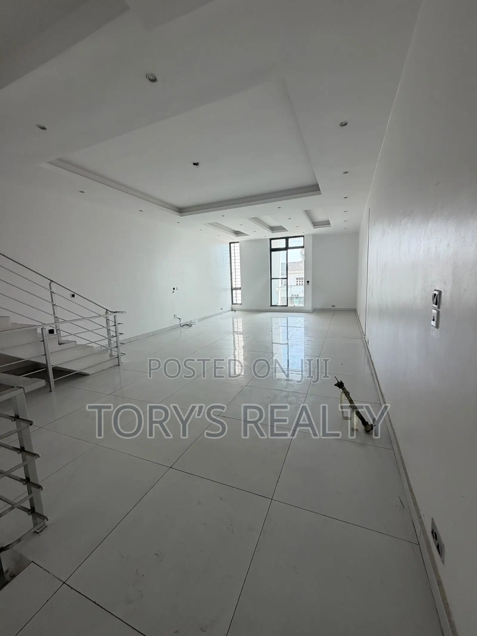 4bdrm Duplex in Lekki Phase 1 for rent in Lekki Phase 1