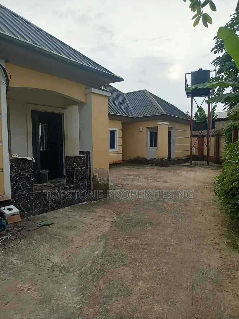 2bdrm Bungalow in Topstone Properties, Uyo for rent in Uyo