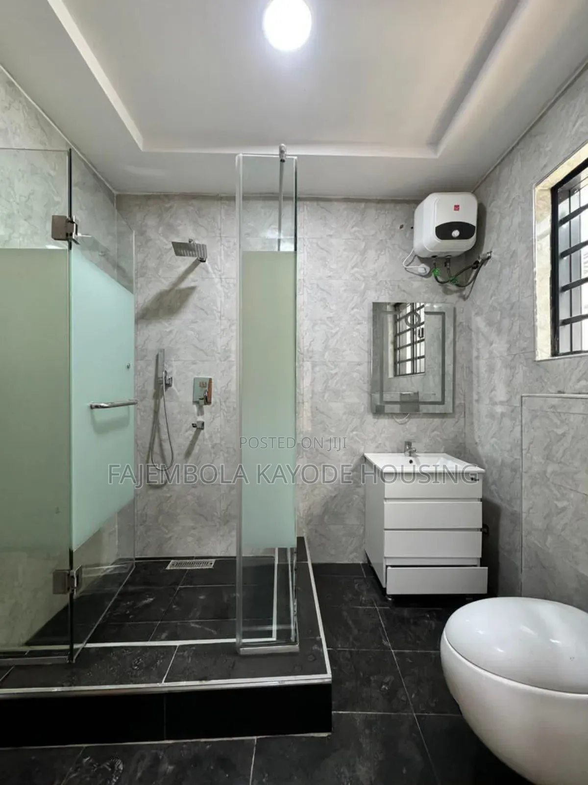 4bdrm Duplex in Ikolaba Gra, Agodi for sale in Agodi