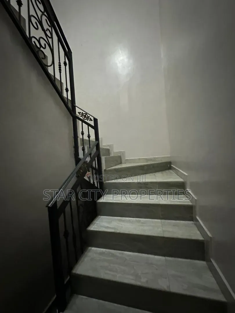 3bdrm Townhouse / Terrace in Gbagada Lagos, Millenuim/UPS for rent in Millenuim/UPS