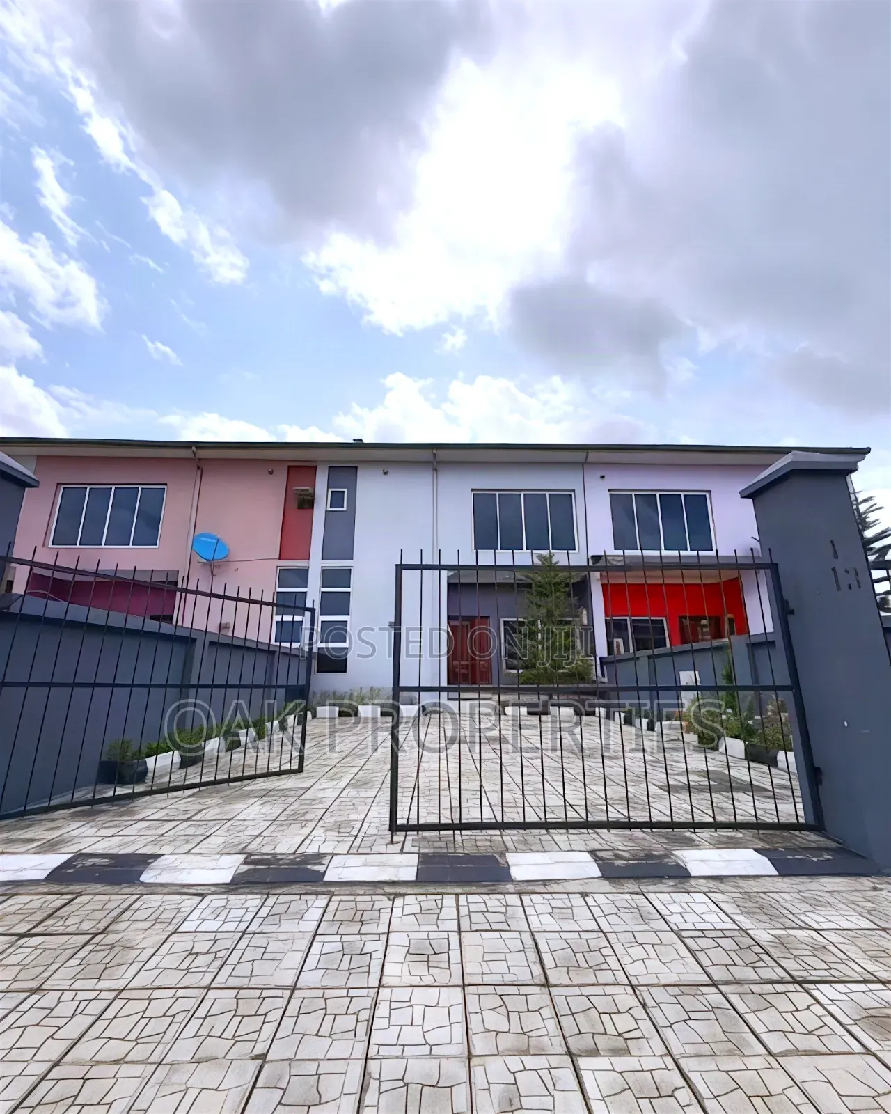 4bdrm Duplex in Golf Estate, Trans Amadi for sale in Trans Amadi