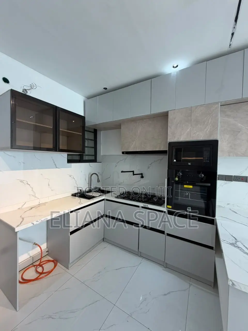 3bdrm Apartment in Lagos, Lekki Phase 1 for sale in Lekki Phase 1