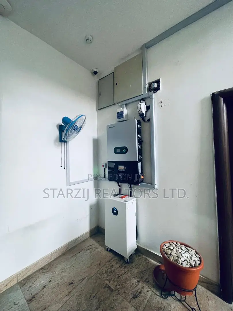 Furnished 6bdrm Duplex in Idu Industrial for sale in Idu Industrial
