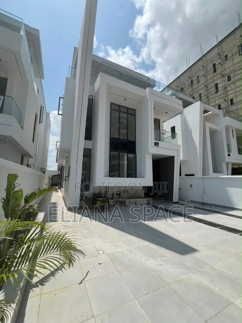 5bdrm Duplex in Admiralty Way, Lekki Phase 1 for sale in Lekki Phase 1