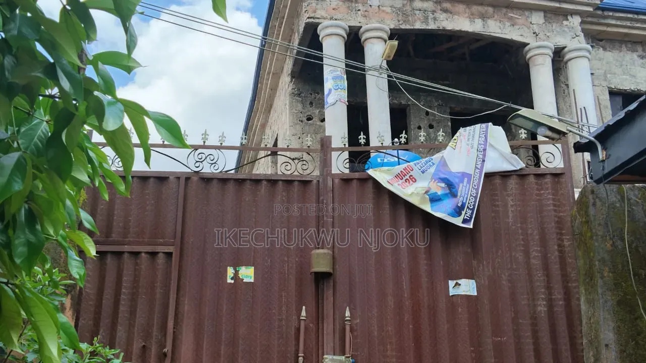 6bdrm Duplex in Umuahia for sale in Umuahia