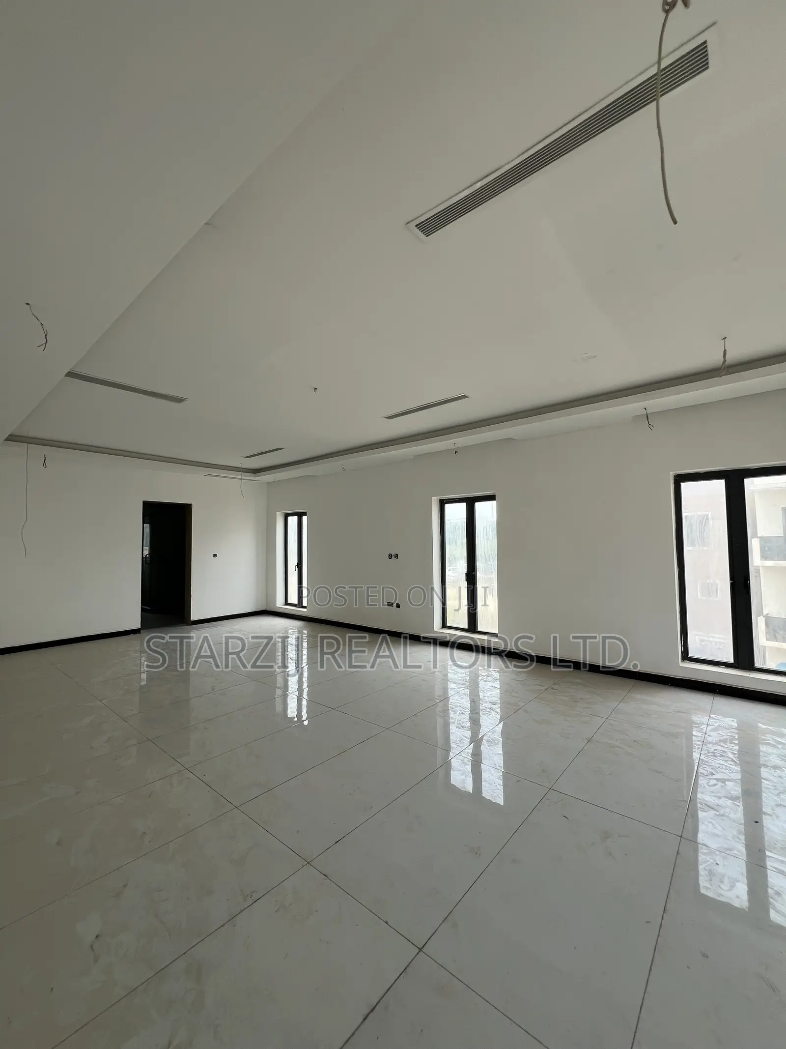 5bdrm Duplex in Mabushi for sale in Mabushi