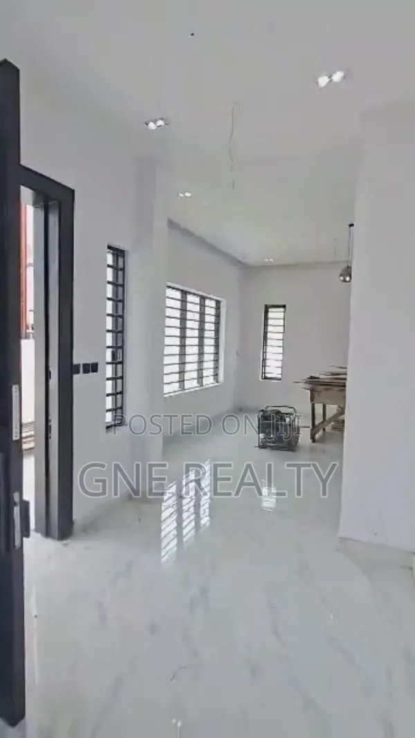 Furnished 7bdrm Duplex in Ago Palace for sale in Ago Palace