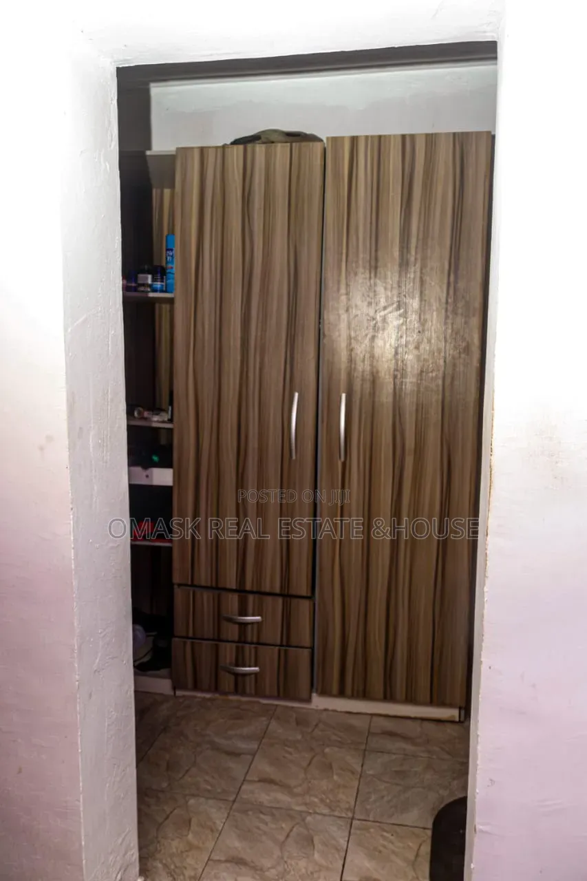 6bdrm House in Ado / Ajah for sale in Ado / Ajah