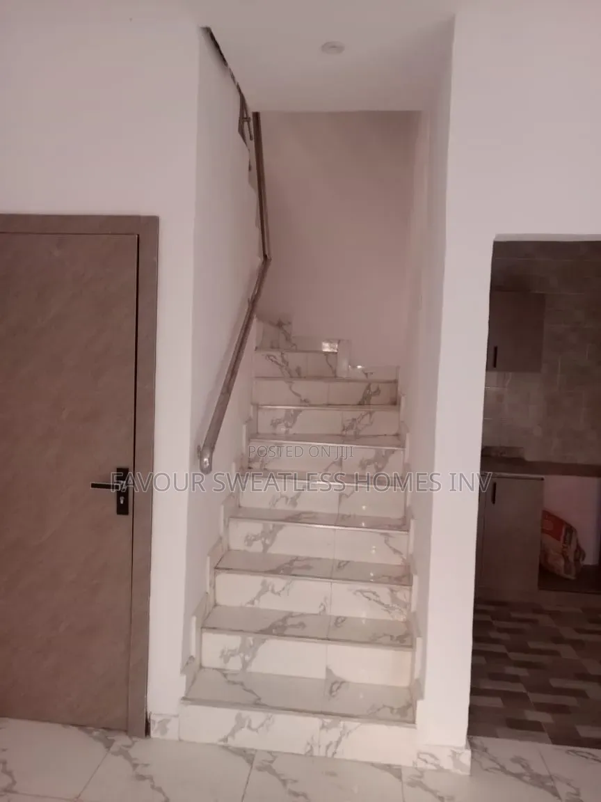 2bdrm Duplex in Olowora, Berger for rent in Berger