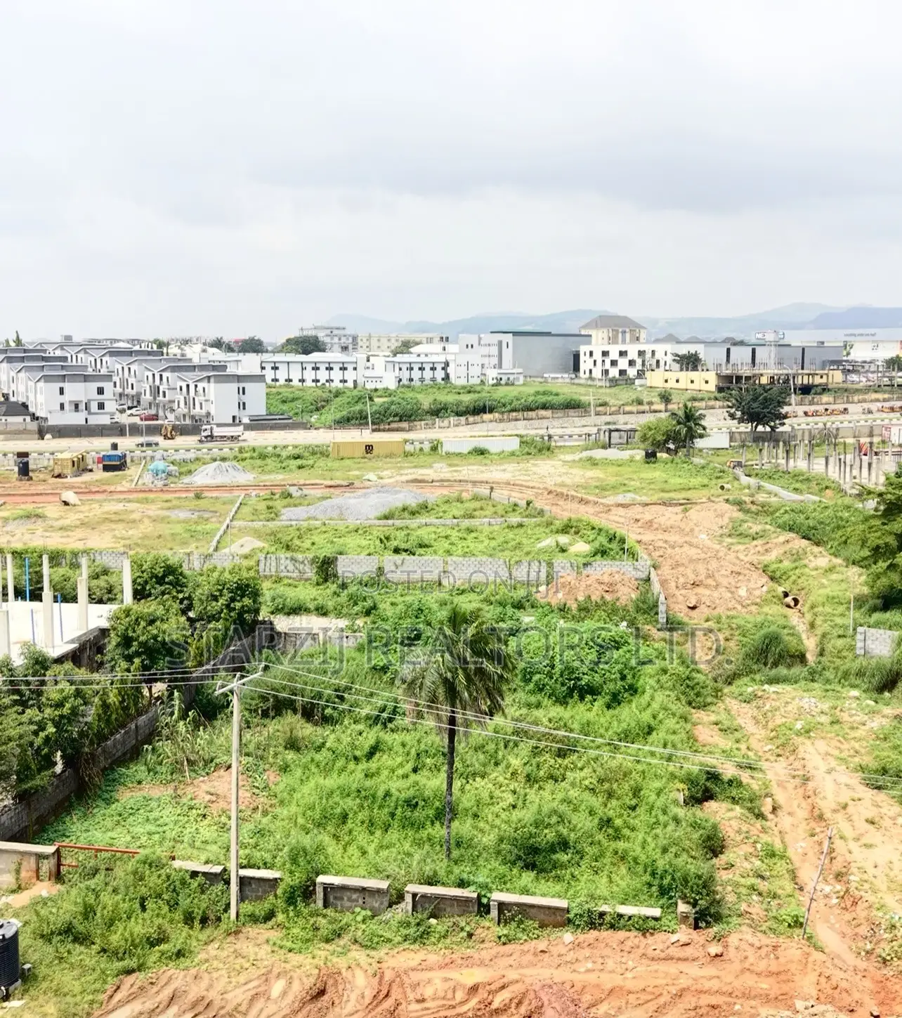 An 800sqm Residential Land in Mabushi in Mabushi