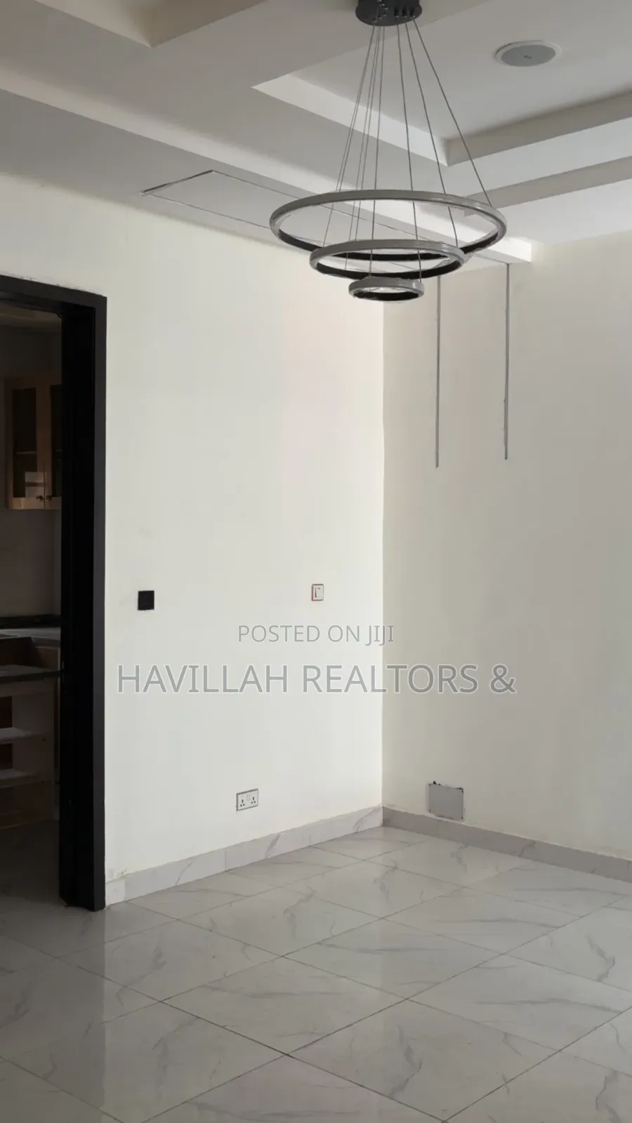 4bdrm Townhouse/Terrace in Lafiaji for sale in Lafiaji