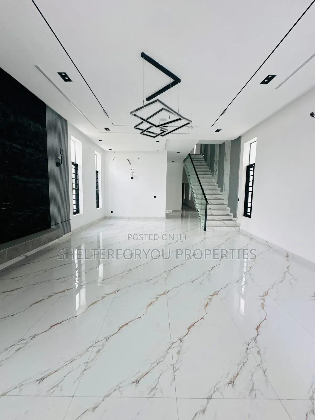 5bdrm Duplex in VGC / Ajah for sale in VGC / Ajah