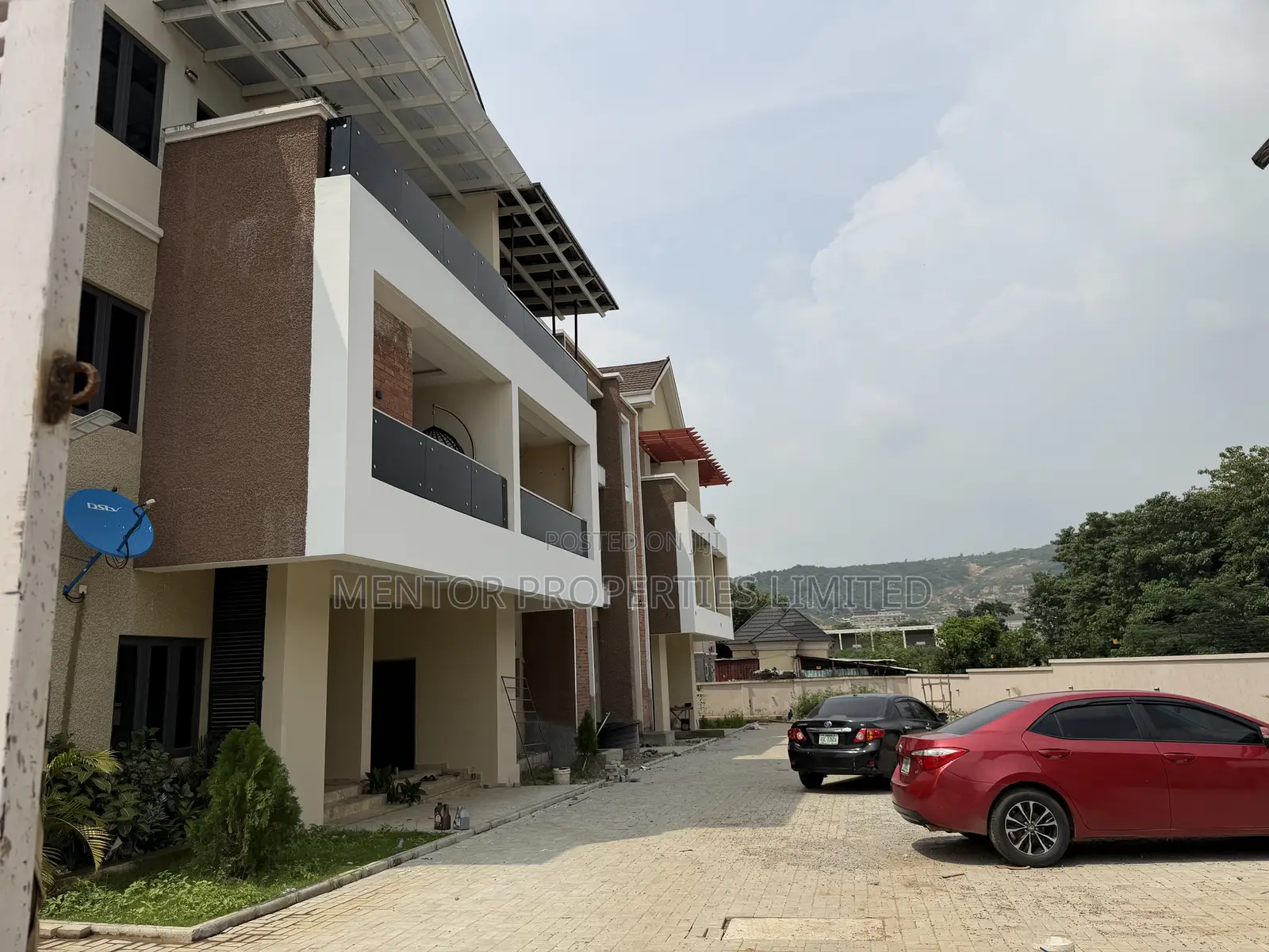 4bdrm Duplex in Mentor, Katampe Extension for sale in Katampe Extension