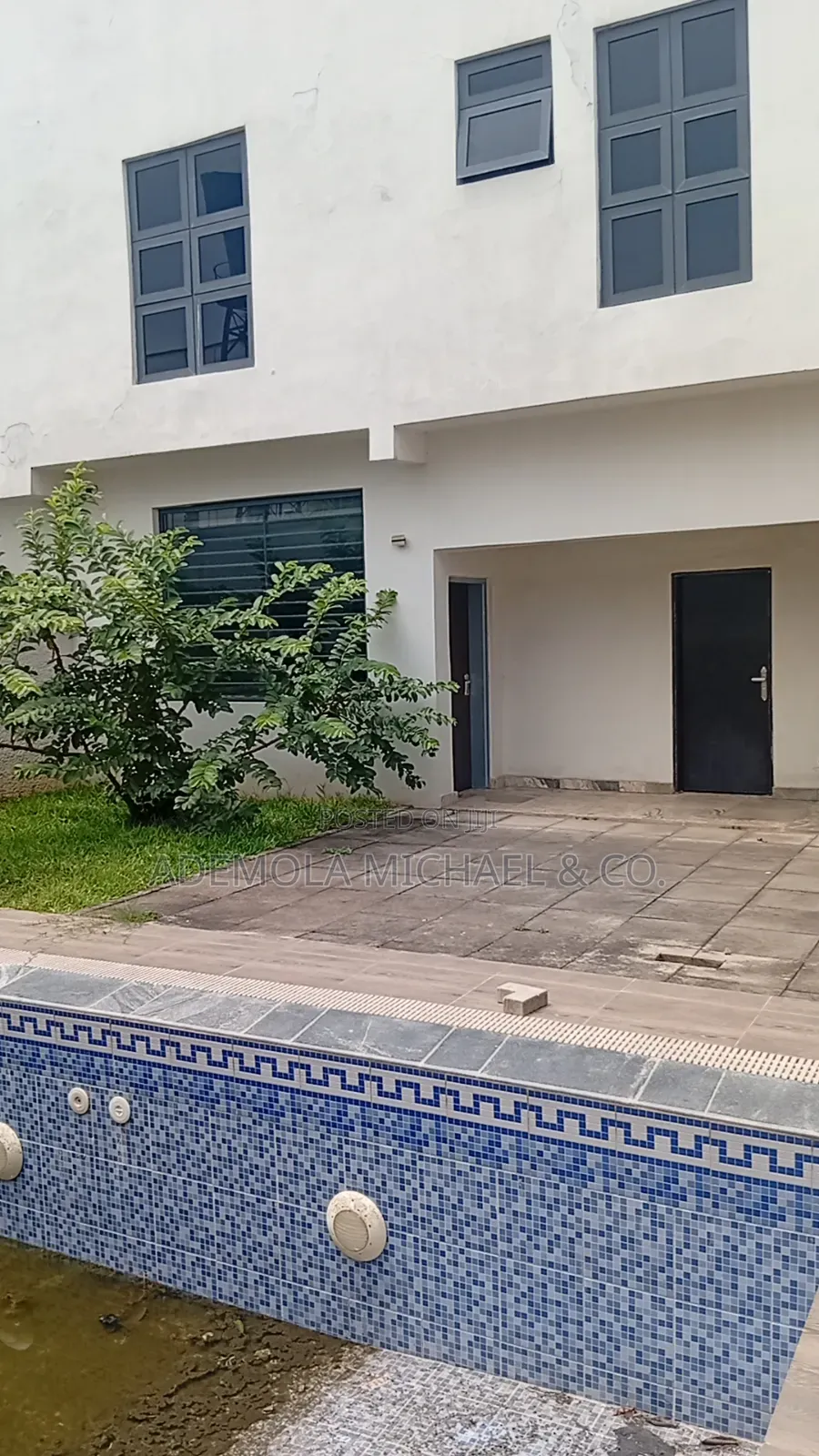 5bdrm Duplex in Mini Estate, Asokoro for sale in Asokoro